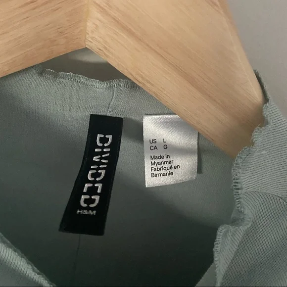 Light Green Ruffled Shirt - Picture 3 of 4